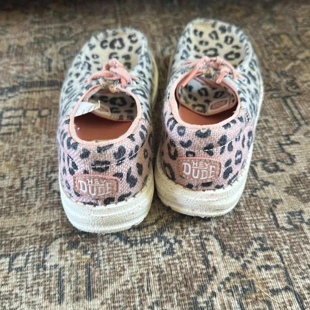 Hey Dude Kids- Wendy Funk Leo- Leopard Print Shoes - Cream/Pink- 10